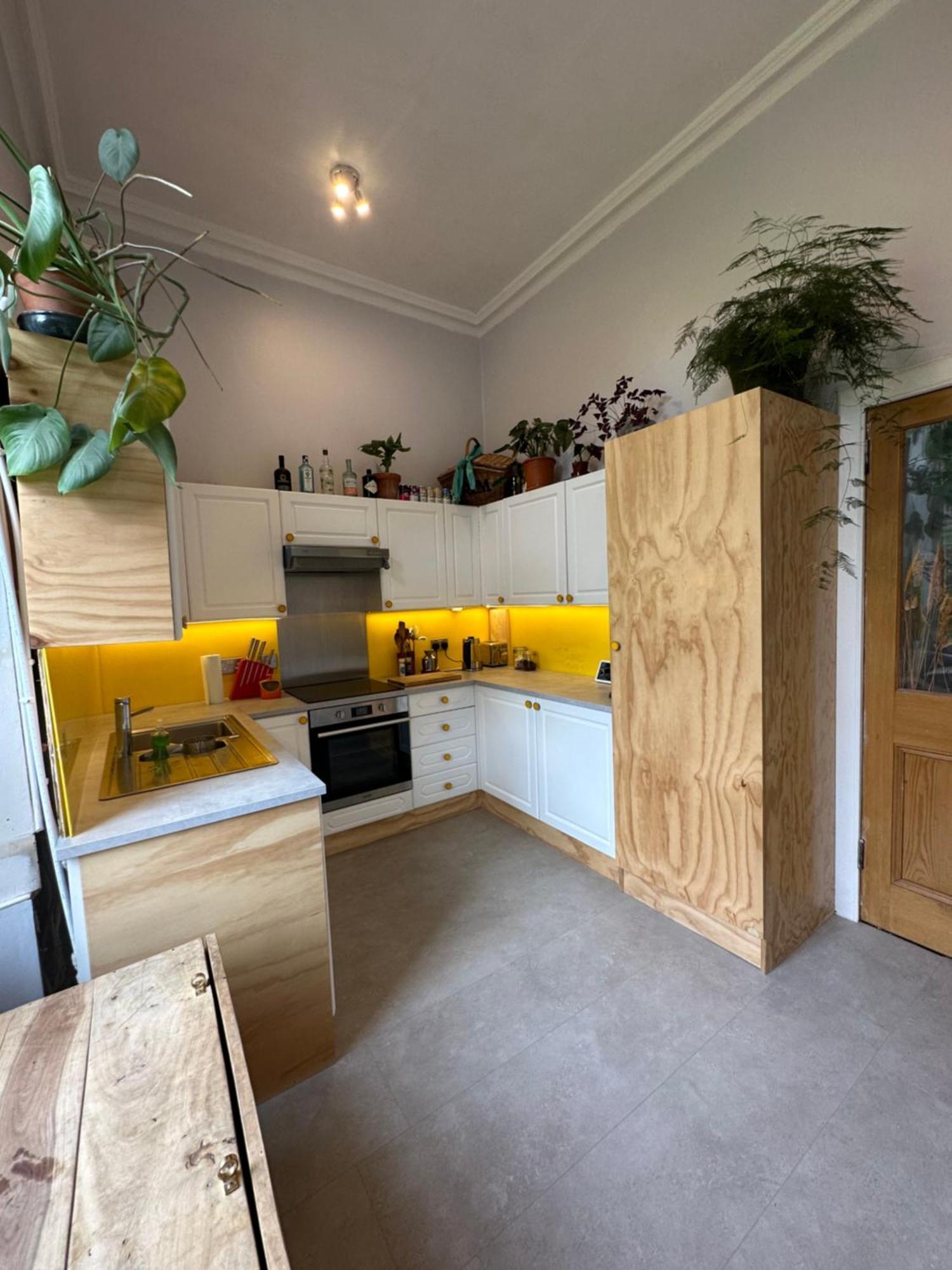 Quirky Apartment In Leith 에든버러 외부 사진